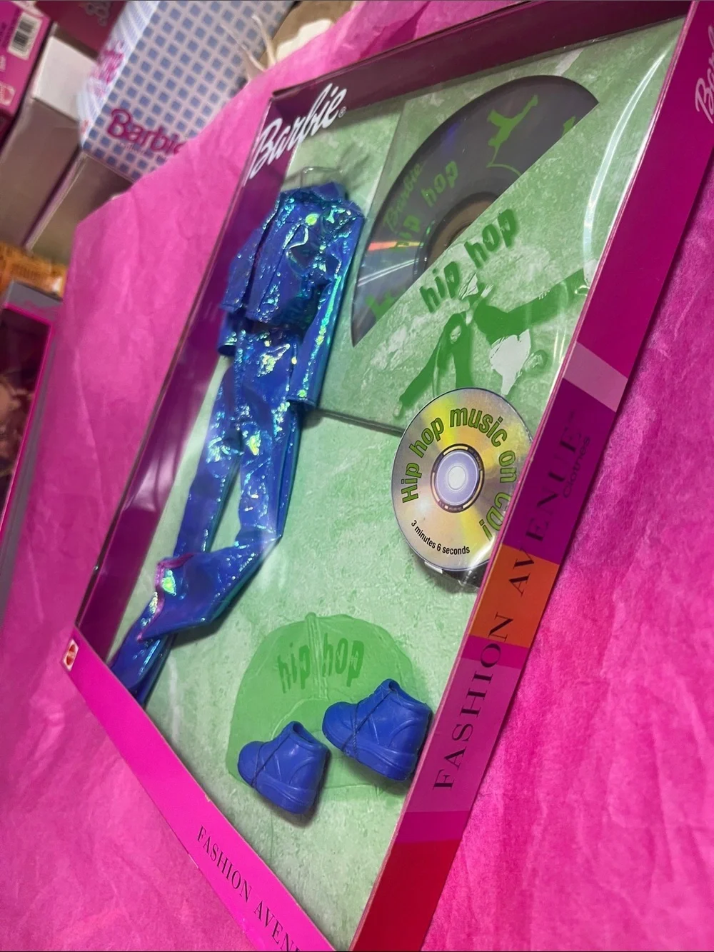 2000 Barbie Fashion Avenue 